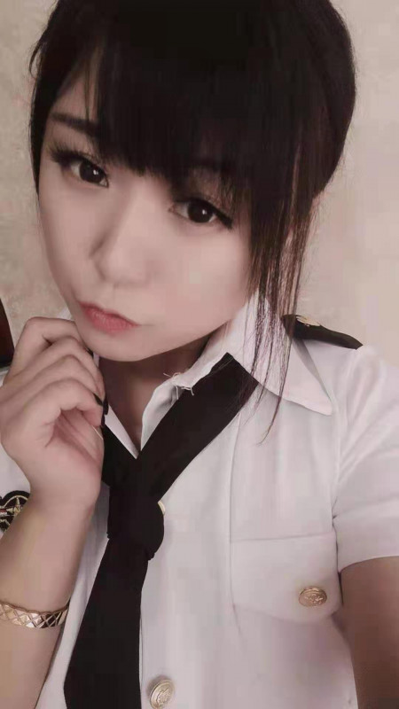 塘沽洋货市场小少妇